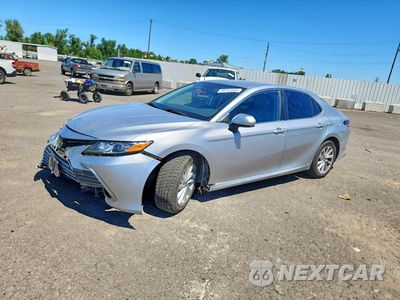 2021 TOYOTA CAMRY LE 4T1C11AK4MU591704 - główne zdjęcie licytacji z USA - miniatura