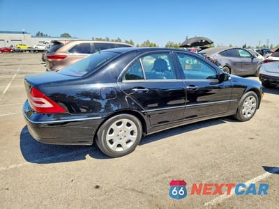 Trzecie zdjęcie samochodu z tyłu: 2006 MERCEDES-BENZ C 350 VIN:WDBRF56H26F736071 - miniatura