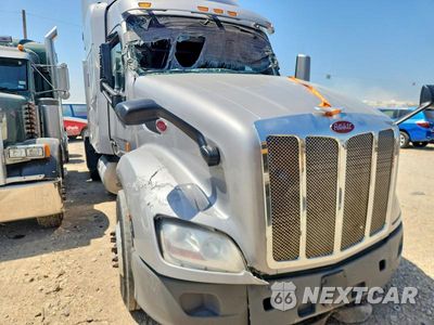Zdjęcie 13 z 13 samochodu: 2020 PETERBILT 579 SEMI TRUCK VIN:1XPBD49X1LD675937 - miniatura