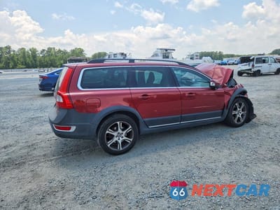 Trzecie zdjęcie samochodu z tyłu: 2013 VOLVO XC70 T6 VIN:YV4902BZ0D1166787 - miniatura