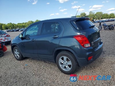 Drugie zdjęcie samochodu z przodu: 2019 CHEVROLET TRAX LS VIN:3GNCJKSB7KL253382 - miniatura