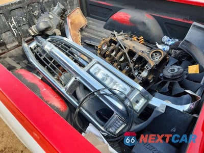 Zdjęcie 12 z 13 samochodu: 1998 CHEVROLET GMT-400 C1500 VIN:2GCEC19R6W1204089 - miniatura