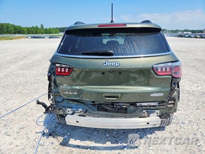 Zdjęcie 6 z 14 samochodu: 2018 JEEP COMPASS LATITUDE VIN:3C4NJDBB8JT284376 - miniatura