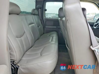 Zdjęcie 10 z 12 samochodu: 2003 CHEVROLET SILVERADO K1500 VIN:2GCEK19T631213501 - miniatura