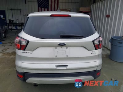 Zdjęcie 6 z 13 samochodu: 2019 FORD ESCAPE SE VIN:1FMCU0GD9KUB06755 - miniatura