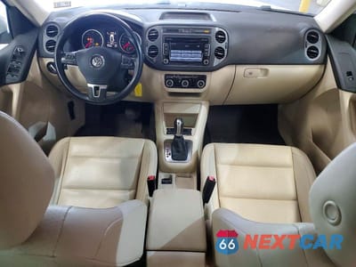Zdjęcie 8 z 13 samochodu: 2012 VOLKSWAGEN TIGUAN S VIN:WVGBV7AX2CW607397 - miniatura