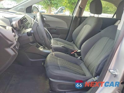 Zdjęcie 7 z 12 samochodu: 2012 CHEVROLET SONIC LT VIN:1G1JC5SH9C4167605 - miniatura