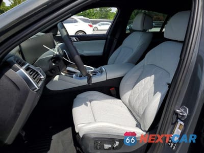 Zdjęcie 7 z 14 samochodu: 2026 BMW X6 XDRIVE40I VIN:5UX33EX0XT9314566 - miniatura