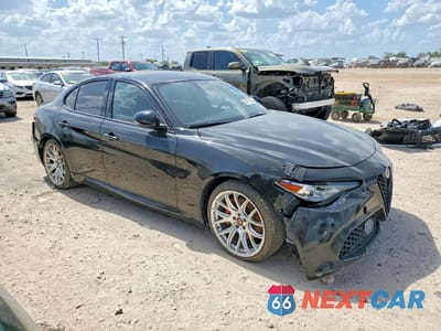 Czwarte zdjęcie samochodu z boku: 2019 ALFA ROMEO GIULIA TI VIN:ZARFAMBN7K7600909 - miniatura