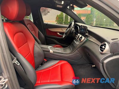 Zdjęcie 13 z 14 samochodu: 2023 MERCEDES-BENZ GLC COUPE 300 4MATIC VIN:W1N0J8EB7PG127571 - miniatura