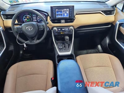 Zdjęcie 8 z 12 samochodu: 2020 TOYOTA RAV4 HYBRID XLE VIN:2T3RWRFV2LW073657 - miniatura