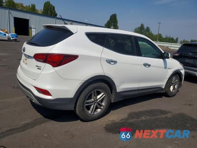 Trzecie zdjęcie samochodu z tyłu: 2018 HYUNDAI SANTA FE SPORT 2.4L VIN:5XYZTDLB9JG560596 - miniatura