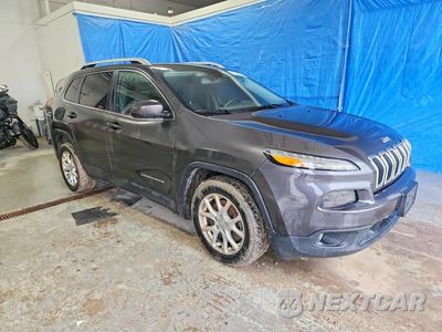 Czwarte zdjęcie samochodu z boku: 2016 JEEP CHEROKEE LATITUDE VIN:1C4PJLCB0GW195793 - miniatura