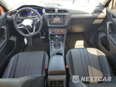 Zdjęcie 8 z 13 samochodu: 2022 VOLKSWAGEN TIGUAN SE VIN:3VV3B7AX9NM161481 - miniatura