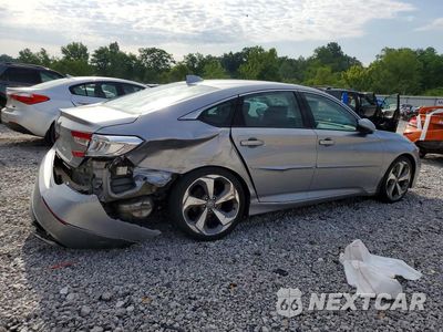 Trzecie zdjęcie samochodu z tyłu: 2018 HONDA ACCORD TOURING VIN:1HGCV1F92JA213362 - miniatura