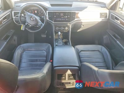 Zdjęcie 8 z 13 samochodu: 2018 VOLKSWAGEN ATLAS SEL PREMIUM VIN:1V2NR2CA7JC546904 - miniatura
