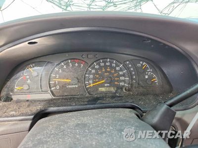 Zdjęcie 9 z 12 samochodu: 2001 TOYOTA TUNDRA ACCESS CAB LIMITED VIN:5TBBT48141S127040 - miniatura