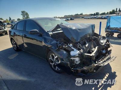 Czwarte zdjęcie samochodu z boku: 2021 KIA FORTE LXS VIN:3KPF24AD8ME274251 - miniatura