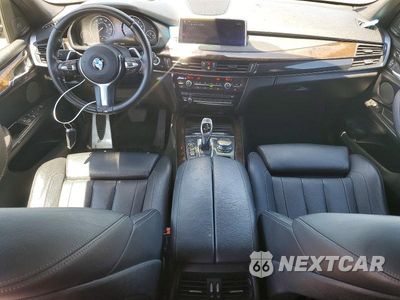 Zdjęcie 8 z 13 samochodu: 2018 BMW X5 XDRIVE35I VIN:5UXKR0C5XJ0X91482 - miniatura