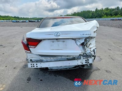 Zdjęcie 6 z 13 samochodu: 2017 LEXUS LS 460 VIN:JTHBL5EF9H5143889 - miniatura