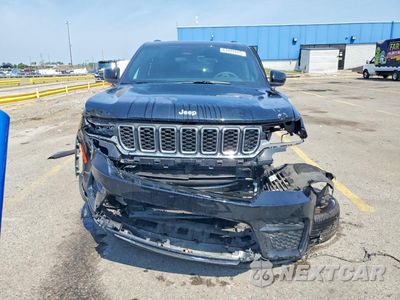 Piąte zdjęcie samochodu w środku: 2025 JEEP GRAND CHEROKEE LAREDO VIN:1C4RJHAG4SC356838 - miniatura