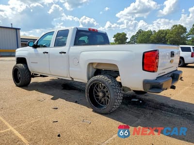 Drugie zdjęcie samochodu z przodu: 2019 CHEVROLET SILVERADO LD C1500 VIN:2GCRCNEC5K1186897 - miniatura