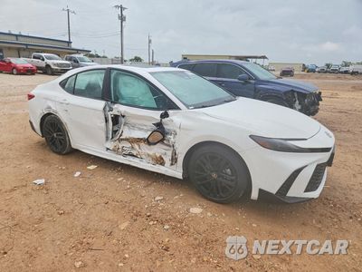 Czwarte zdjęcie samochodu z boku: 2025 TOYOTA CAMRY SE VIN:4T1DAACK3SU043126 - miniatura