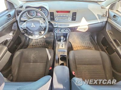 Zdjęcie 8 z 12 samochodu: 2012 MITSUBISHI LANCER SE VIN:JA32V2FW7CU032019 - miniatura