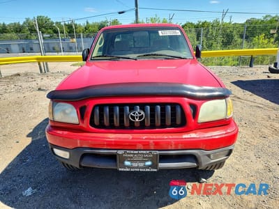 Piąte zdjęcie samochodu w środku: 2004 TOYOTA TACOMA V6 VIN:5TEWN72N34Z450079 - miniatura