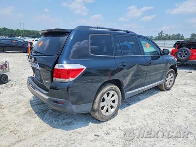 Trzecie zdjęcie samochodu z tyłu: 2012 TOYOTA HIGHLANDER SE VIN:5TDBK3EH1CS128090 - miniatura