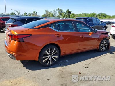 Trzecie zdjęcie samochodu z tyłu: 2019 NISSAN ALTIMA SR VIN:1N4BL4CWXKC255785 - miniatura