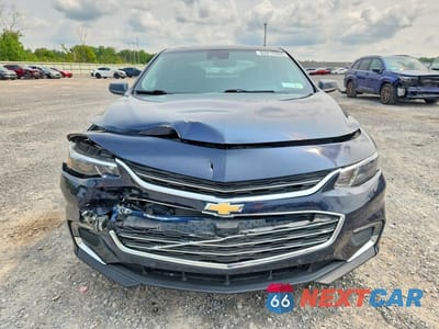 Piąte zdjęcie samochodu w środku: 2017 CHEVROLET MALIBU PREMIER VIN:1G1ZH5SX2HF114770 - miniatura