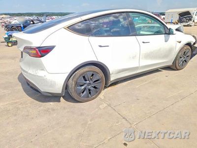 Trzecie zdjęcie samochodu z tyłu: 2024 TESLA MODEL Y VIN:7SAYGDED6RA325154 - miniatura