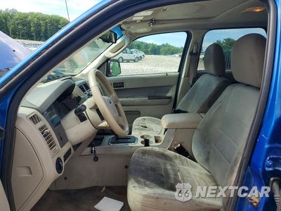 Zdjęcie 7 z 13 samochodu: 2011 FORD ESCAPE VIN:1FMCU9D78BKA11943 - miniatura