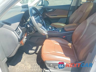 Zdjęcie 7 z 13 samochodu: 2019 AUDI Q7 PRESTIGE VIN:WA1VAAF71KD008434 - miniatura