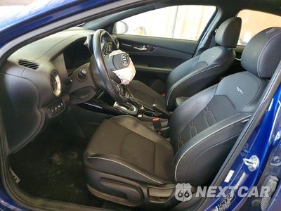 Zdjęcie 7 z 12 samochodu: 2020 KIA FORTE GT LINE VIN:3KPF34AD0LE227694 - miniatura