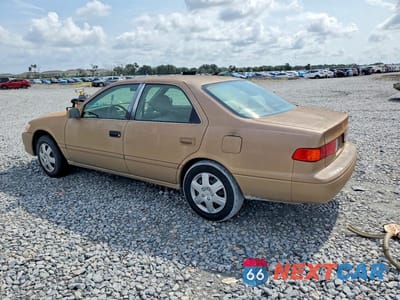 Drugie zdjęcie samochodu z przodu: 2000 TOYOTA CAMRY LE VIN:4T1BG22K1YU958191 - miniatura