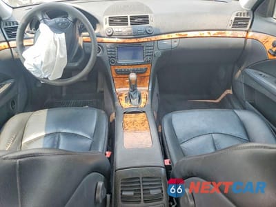 Zdjęcie 8 z 12 samochodu: 2006 MERCEDES-BENZ E 350 VIN:WDBUF56J86A945924 - miniatura