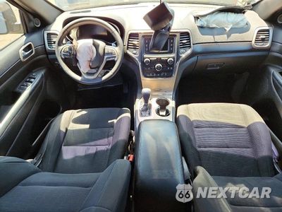 Zdjęcie 8 z 13 samochodu: 2017 JEEP GRAND CHEROKEE LAREDO VIN:1C4RJFAG7HC832724 - miniatura