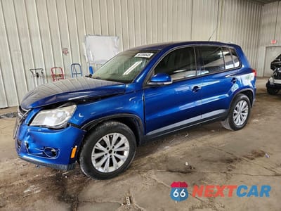 2010 VOLKSWAGEN TIGUAN S WVGAV7AX0AW002741 - główne zdjęcie licytacji z USA - miniatura