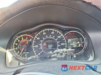 Zdjęcie 9 z 13 samochodu: 2015 NISSAN VERSA NOTE SV VIN:3N1CE2CP3FL388827 - miniatura