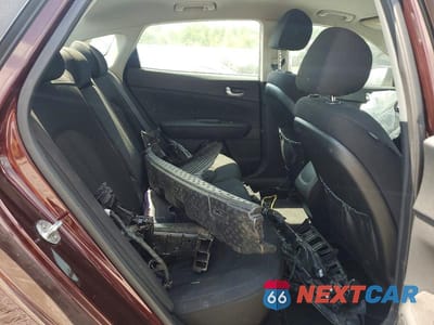 Zdjęcie 10 z 12 samochodu: 2018 KIA OPTIMA LX VIN:5XXGT4L37JG194531 - miniatura