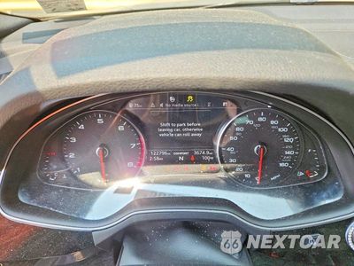 Zdjęcie 9 z 13 samochodu: 2017 AUDI Q7 PREMIUM VIN:WA1AHAF74HD038336 - miniatura