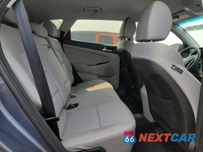 Zdjęcie 11 z 13 samochodu: 2019 HYUNDAI TUCSON SE VIN:KM8J2CA46KU840194 - miniatura