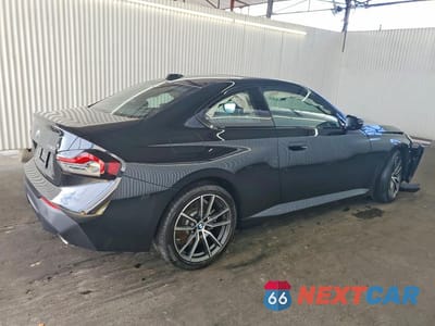 Trzecie zdjęcie samochodu z tyłu: 2026 BMW 230XI VIN:3MW33CM0XT8G27893 - miniatura