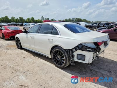 Drugie zdjęcie samochodu z przodu: 2022 MERCEDES-BENZ S 580 4MATIC VIN:W1K6G7GB1NA156478 - miniatura