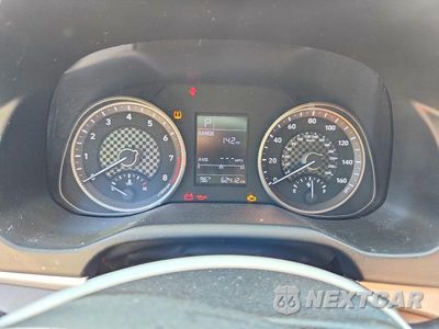Zdjęcie 9 z 12 samochodu: 2019 HYUNDAI ELANTRA SE VIN:KMHD74LF0KU810174 - miniatura