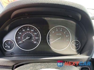 Zdjęcie 9 z 12 samochodu: 2013 BMW 335 XI VIN:WBA3B9C55DF585466 - miniatura