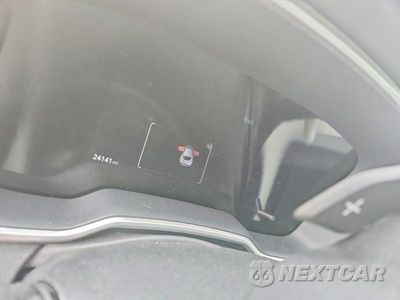 Zdjęcie 9 z 12 samochodu: 2025 TOYOTA COROLLA XSE VIN:JTNC4MBE1S3234789 - miniatura