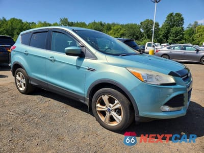 Czwarte zdjęcie samochodu z boku: 2013 FORD ESCAPE SE VIN:1FMCU9GX9DUB27834 - miniatura